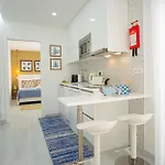 Villa Beach نازاريه